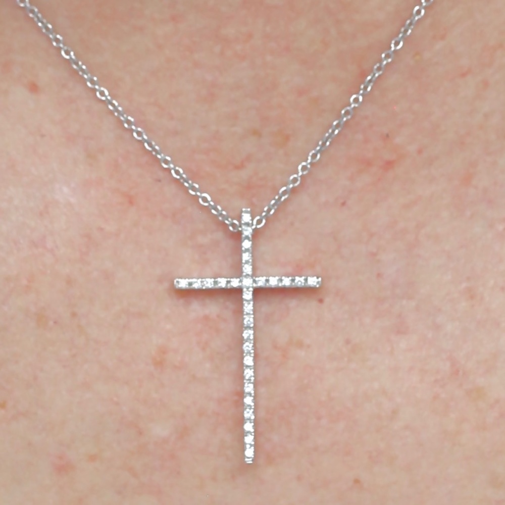 Diamonds White Gold Cross Necklace